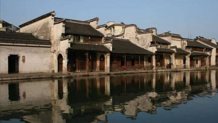 谢霆锋高圆圆录制《百姓的味道》，他们之前合作过哪些经典作品？游戏画面
